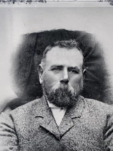 GLASS NEGATIVE PORTRAIT PHOTOGRAPH BEARDED MAN WATTON NORFOLK c1915 4.5" x 6.5 - Picture 1 of 3