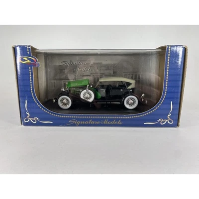 Signature Models 1934 Duesenberg Green/Black Diecast Car Model 1:32 Scale - Image 1 of 4