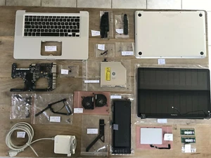 MacBook Pro 15 pouces fin 2011 (lot complet pour pièces) - Photo 1/12