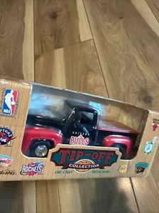ERTL NBA Tip-Off Collection CHICAGO BULLS Die Cast Truck Bank #B888 - Picture 1 of 7