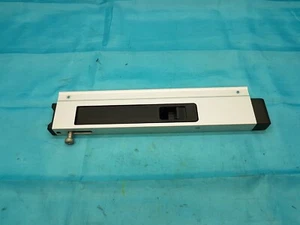 Pianale originale Volkswagen VW T5 T6 parete di bordo sportello di ricarica chiusura 7J0829453 - Foto 1 di 12