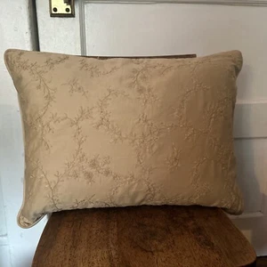 RALPH LAUREN LUCIE DECO PILLOW   15" x 20" CREAM EMBROIDERED Floral  BEAUTIFUL - Picture 1 of 10