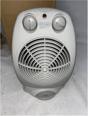 Calentador portátil DeLonghi Safe Heat tipo DFH233 120V 1500W 60HZ Foto 1 de 3