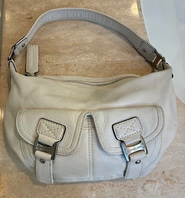 Bolso de Hombro Hobo Michael Kors Cuero Guijarro Blanco Crema/Blanco con Bolsa para el Polvo Foto 1 de 4