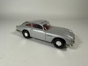 VTG Corgi James Bond 007 Aston Martin DB5 Silver Interactive Die-Cast 5" - Picture 1 of 10