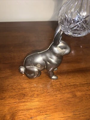 Estatuilla de conejo de latón macizo vintage pisapapeles banco de monedas Foto 1 de 4