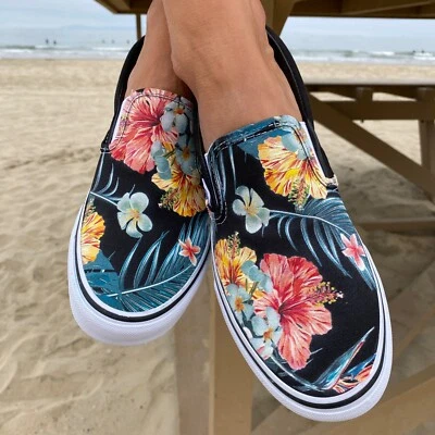 Furgonetas sin cordones negras con flores de hibisco florales tropicales para hombre y mujer Foto 1 de 4