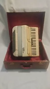 Vintage Soprani Ampliphonic Coletta Accordion With Case And Strap.Tested - Picture 1 of 23