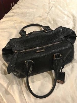 Burberry London Grainy Leather Bag Black ( Large)  $1,895 MSRP - Изображение 1 из 4