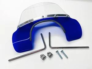 PARAFANGO VESPA SS180 1964 AL 1968 BLU TRASPARENTE CON MATERIALI DI FISSAGGIO - Foto 1 di 5