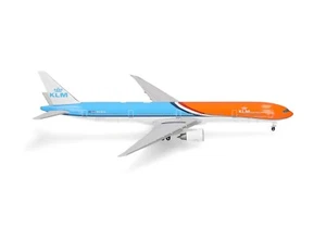 New! Herpa 537773 KLM Boeing 777-300ER "Orange Pride 2023" PH-BVA 1:500 diecast - Picture 1 of 5