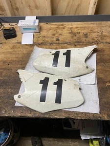 CR125 CR250 NUMBER PLATES REAR PLASTICS GENUINE OEM 00-01 HONDA CR 125 250 R - Picture 1 of 6