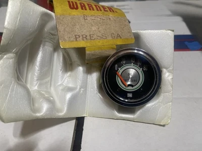 Shelby GT-350 GT-500 1968 eléctrico trasero iluminado calibre de aceite Stewart Warner ¡Como nuevo! Foto 1 de 4