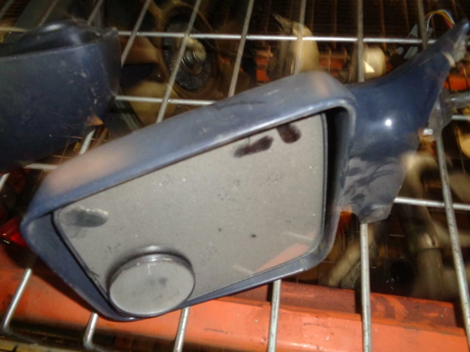 Espejo retrovisor puerta izquierda Dodge Caravan 1987-90 1990 Foto 1 de 1