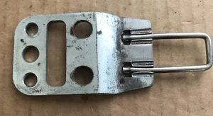 Frigidaire Kenmore Dishwasher Door Latch Strike Clip 154662601 - Picture 1 of 6
