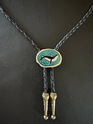 Colar de casamento vintage verde esmalte baleia bolo gravata cowboy cordão de couro - Imagem 1 de 4