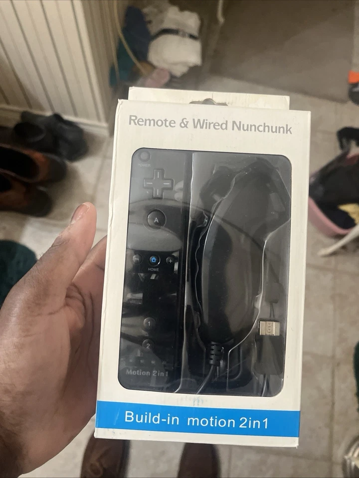 Nintendo Wii Black Remote and Nunchuck With Silicone Rubber Grip Sleeve