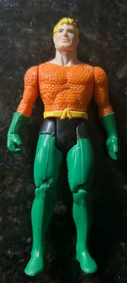 Figura de acción Kenner Super Powers Aquaman 1984 DC Comics suelta Foto 1 de 4