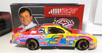 Dale Earnhardt 1/32 #3 GM Goodwrench Service Plus 2001 Monte Carlo Peter Max EX - Image 1 of 4