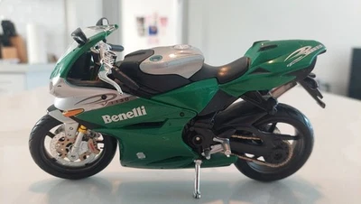 Maisto Diecast Juguete Modelo Moto - Benelli Tornado 1130 (Verde/Plata) Foto 1 de 4