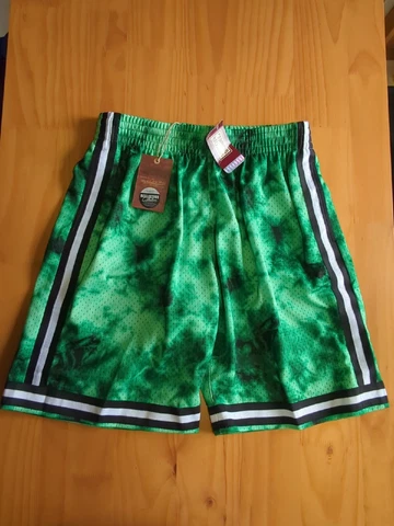 Mitchell & Ness Boston Celtics Shorts NBA Galaxy Swingman Men’s Size L Green Cover