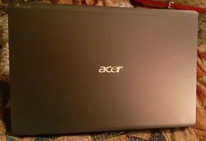 Acer Aspire 5810T-8233 15.6" Laptop - Picture 1 of 8
