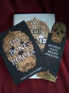 Signed FIRST EDITION - The Bone Houses by Emily Lloyd-Jones, Book Mark & Insert - Picture 1 of 9