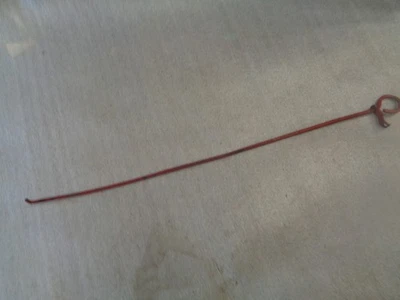 FARMALL C / SUPER C / 200. STARTER ROD WITH MOUNTING CLIP. - Image 1 of 4