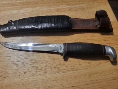 Vintage Case XX USA  Fixed Blade Knife w/ Leather Sheath - Image 1 of 4