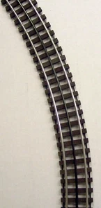 GarGraves 32-101 O Scale 32" "Phantom" w/Tinplated Outside Rails 8 Pcs (CIRCLE) - Picture 1 of 1