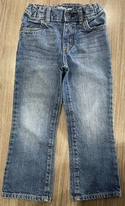 OshKosh B'gosh Blue Jeans Size 5t/5A Regular Boot Cut Adjustable Waist - Picture 1 of 10