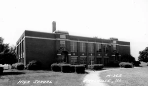 RPPC Postcard Earlville IL Illinois Earlville High School Ray Orput Architect - Picture 1 of 3
