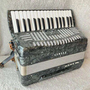 YAMAHA Accordion BASS 32 Black Gray 32 Keyboard 32 Made in Japan - Picture 1 of 16