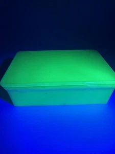 Mckee Seville Mustard  Uranium Refrigerator Dish 7” By 4.5 W/Lid - Picture 1 of 9