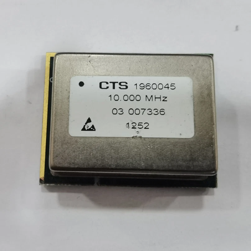 1PCS OCXO Crystal Oscillator CTS 1960045 10MHz 12V Square Wave 36*27*11.5mm - Image 1 of 2