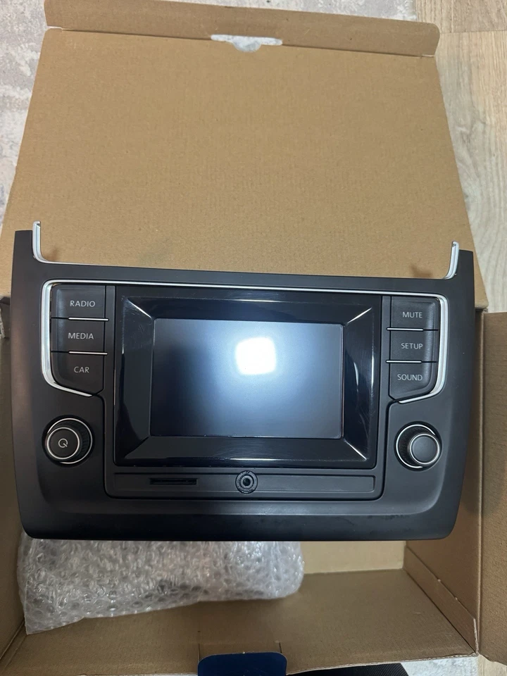 VW Polo (6R1, 6C1) 2016 Autoradio Radio CD-Player Display 6C0035867F - Bild 1 von 4