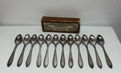 Juego de 12 cucharas Demitasse Albert Linstrom Eskilstuna sobre plata Foto 1 de 4