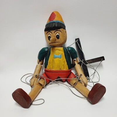 Marioneta marioneta de madera Pinocho vintage tallada a mano cara triste sin firmar Foto 1 de 4
