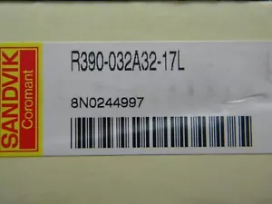 Fresa de eje Sandvik R390-032A32-17L más 10 placas R390-170 408 - Imagen 1 de 6