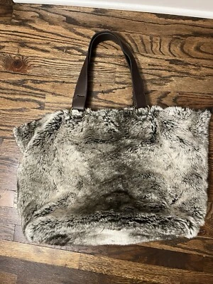 Pottery Barn 人造毛皮行李袋 托特包 棕色 棕褐色 超柔软 行李箱 大号 24 X 15 — 第 1/4 张图片