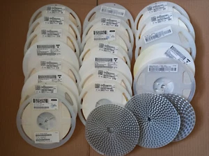 100250x SMD Elkos condensadores resistencias sin plomo 23 valores lote ver texto - Imagen 1 de 1