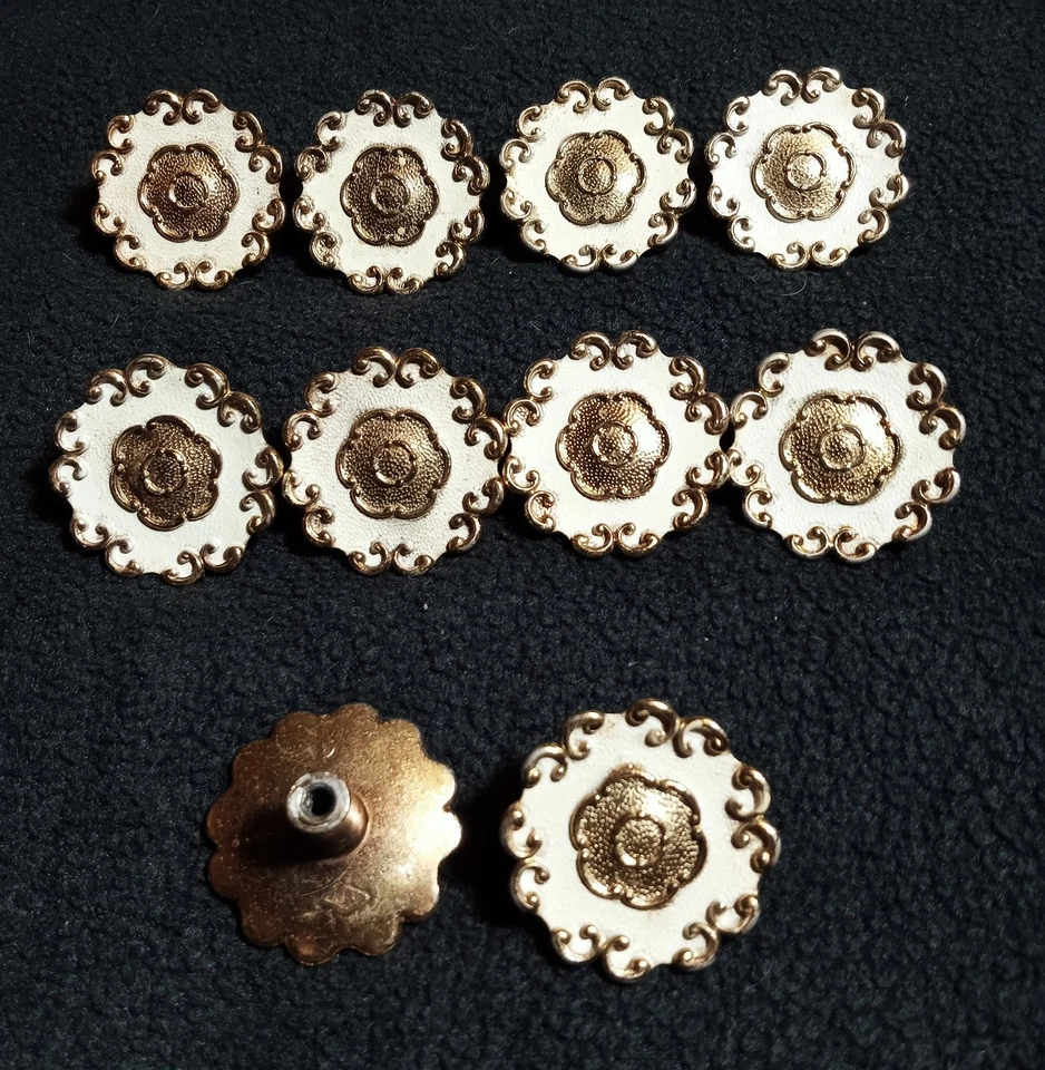 Lote de 10 JayBee 1-1/2" Redondos Florales con Perillas de Tirador de Puerta de Metal Blanco Foto 1 de 1