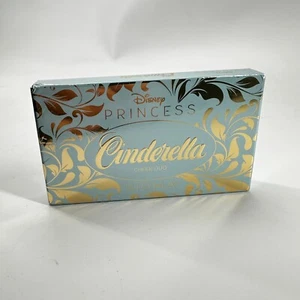 Sigma Beauty FA21Z Disney Cinderella Aglow And Ever After Cheek Duo Palette - Bild 1 von 6