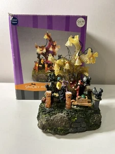 2003 Spooky Hollow Lab Lighted House Battery Powered Ghost Village - Picture 1 of 3