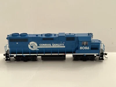 Athearn HO Scale 79662 Conrail GP 38-2 Locomotive #8086 - Image 1 of 4