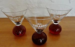 3 FINNLAND Wodka aus Finnland rubinrot Glaskugel Martini Cocktailgläser Elch - Bild 1 von 3