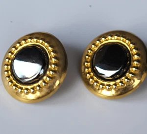 Vintage 80s Round Hematite Stone Set in Goldtone Metal Base Post Stud Back 1" - Picture 1 of 5