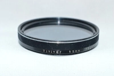 Vivitar 55 mm Polarizing Screw-In Filter Made in Japan (V-235) - Image 1 of 4