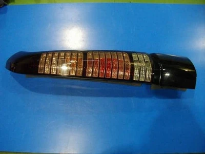 HONDA Step Wagon 2004 CBA-RF3 Right Tail Light 33501S7S901 [Used] [PA84839173] - Image 1 of 2