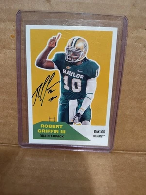 2012 Fleer Retro Robert Griffin III On Card 1960 Fleer Rookie Auto Commanders JC - Image 1 of 3